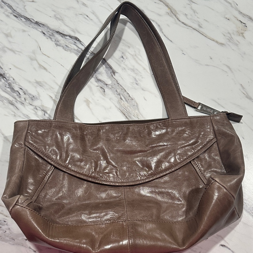 Reaction Kenneth Cole Brown Shoulder Bag